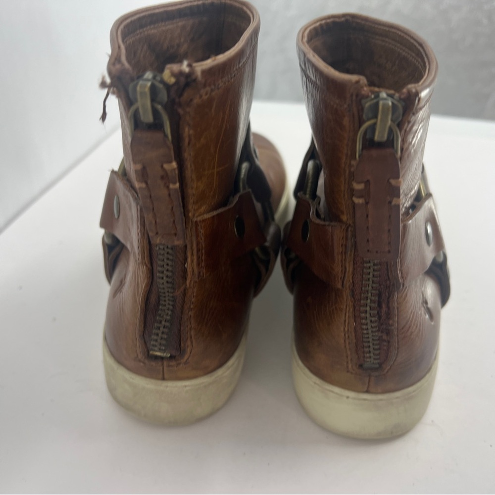 Frye Tan Leather booties - please read - Picture 5 of 15
